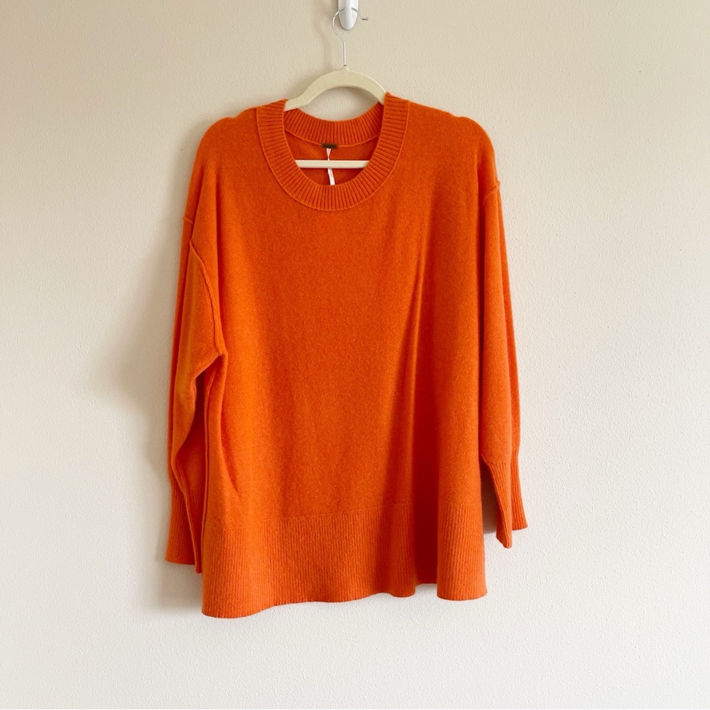 NWT free people cashmere tunic sweater size small orange
Long length